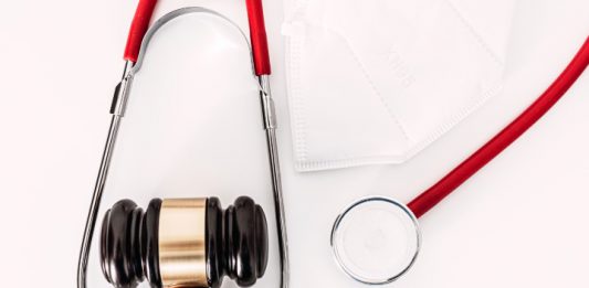 עורך הדין שמתמחה בתחום הביטוח הסיעודי בישראל